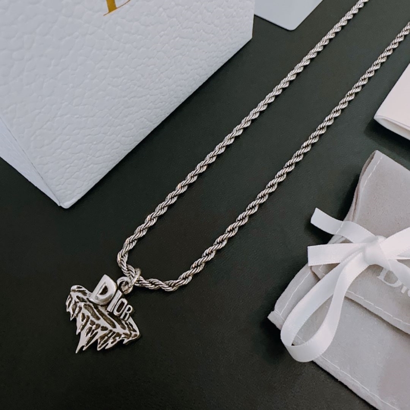 chr1st1an D10r necklaces